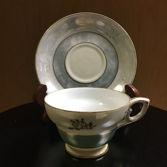 Diamond Iridescent Opalescent Korean Fine China Porcelain Teacup & Saucer - Picture 3 of 11